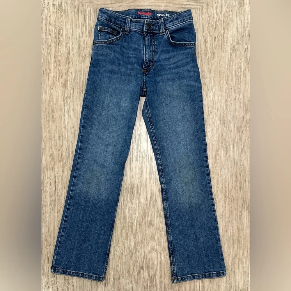 Wrangler Kids Straight-Leg Jeans in Dark Blue Wash Classic Boot (14 Slim).